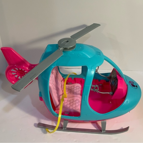 Barbie Helicopter - Picture 1 of 16